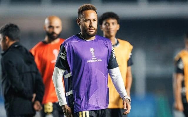 Neymar fala pela primeira vez após eliminação da Seleção na Copa: 'Não quero mais'