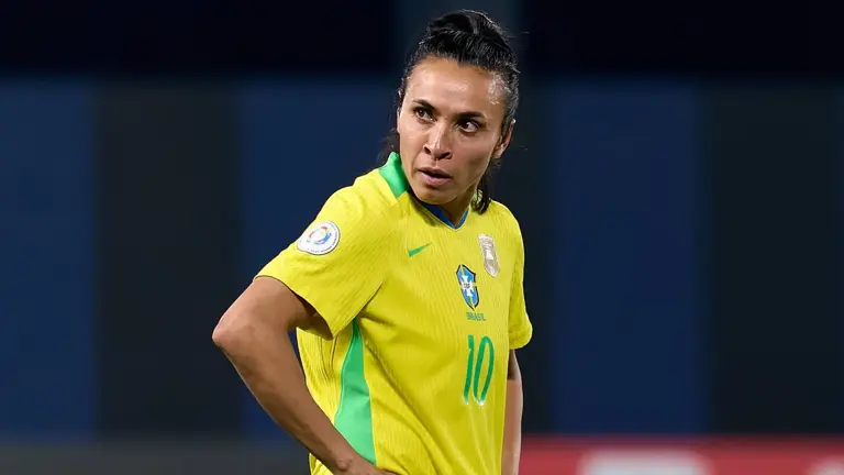 Sim, é mais do que justo que o futebol masculino pare por causa da Copa do Mundo Feminina