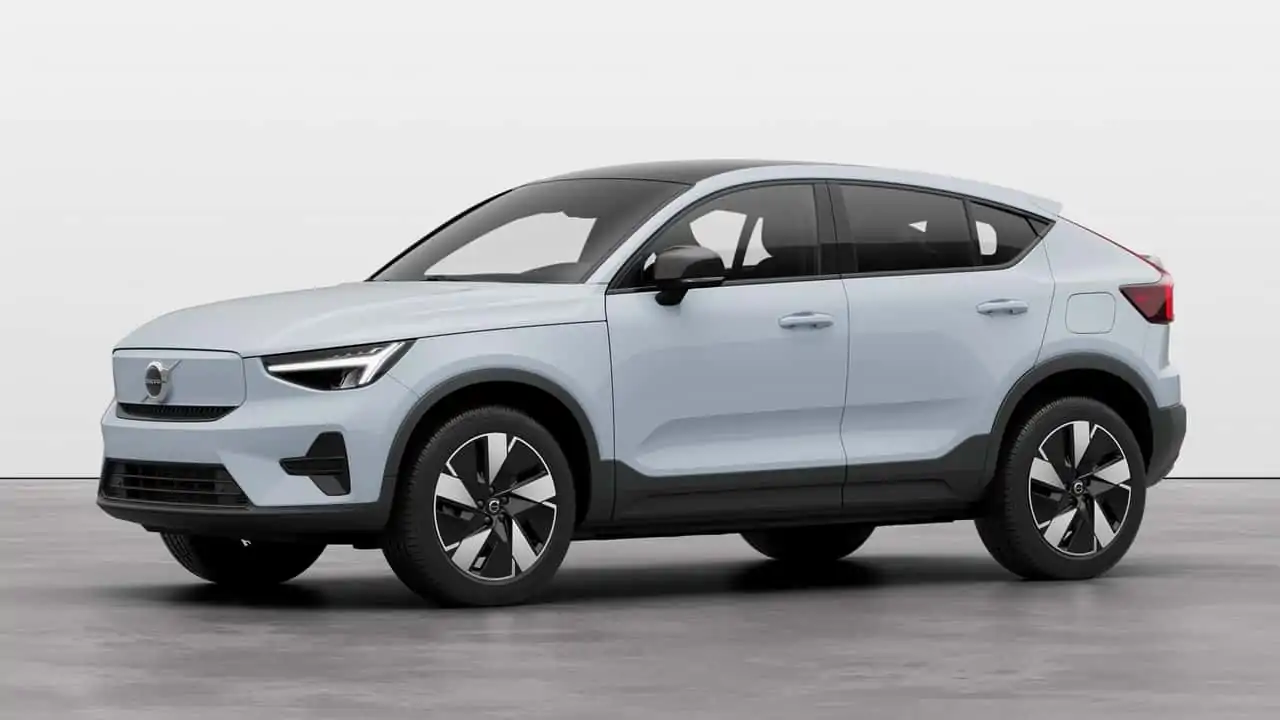 Volvo fará um recall de 40 mil SUVs elétricos EX30 devido a risco de incêndio na bateria